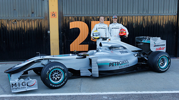 More 2010 F1 cars unveiled in Valencia 