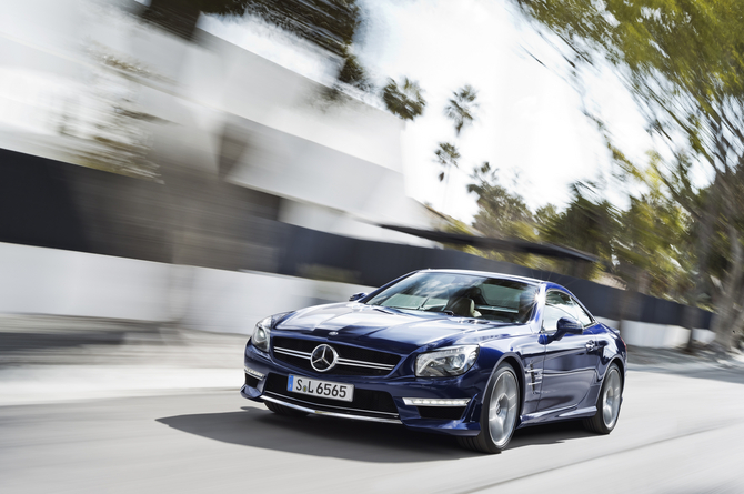 Mercedes SL65 AMG com Biturbo V12 no topo da gama