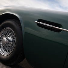 Aston Martin DB6 Vantage Mk II