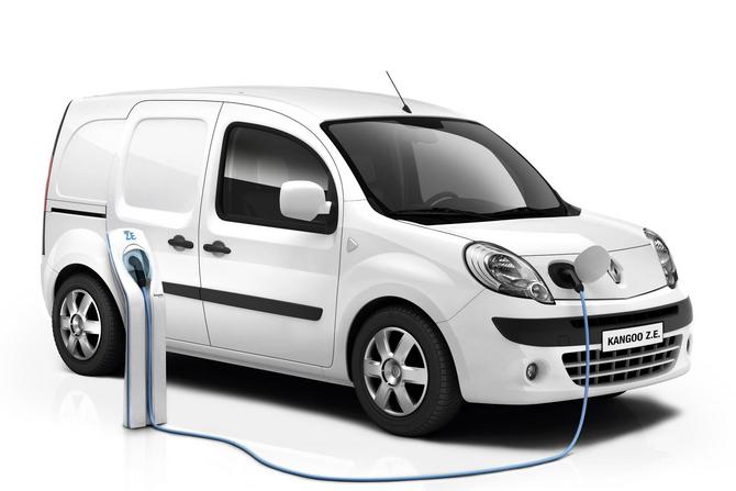 Fluence Z.E. and Kangoo Express Z.E. unveiled Fluence Z.E. and Kangoo Express Z.E. unveiled