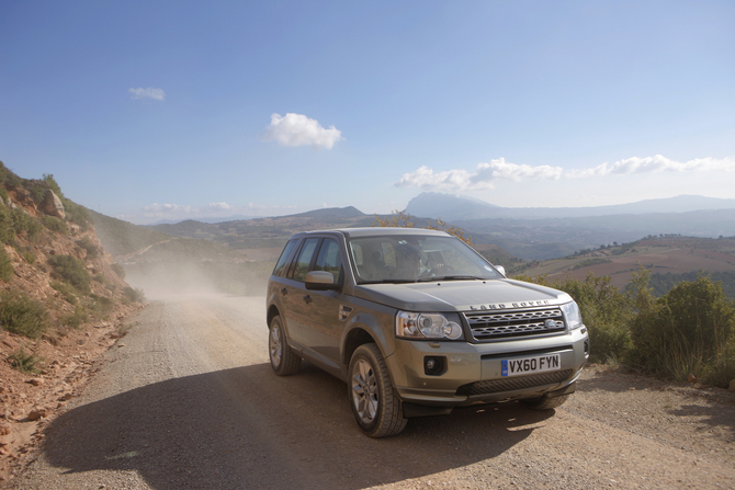 Land Rover Freelander 2  2.2 eD4 E 150hp 4x2