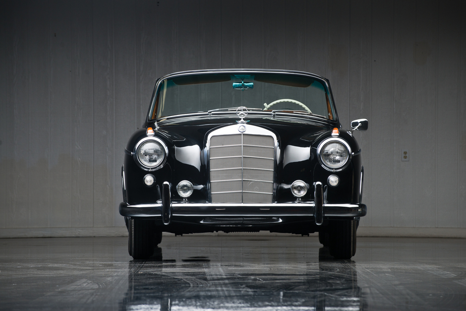 Mercedes-Benz 220 S Cabriolet