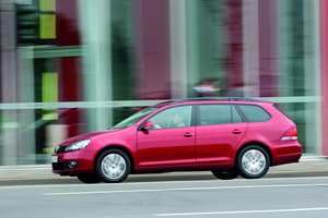 Volkswagen Golf VI Variant 1.6l TDI 105cv DPF Confortline