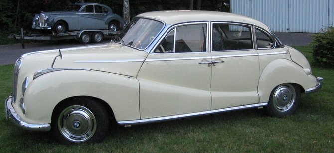 BMW 501