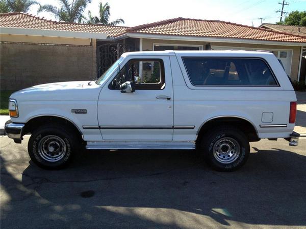 Ford Bronco XLT AWD