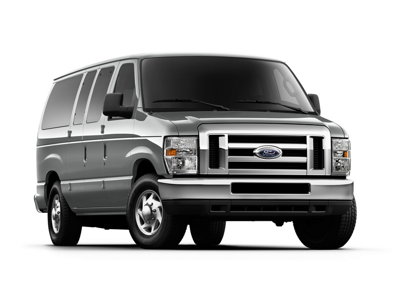 Ford E-Series E-150 XLT