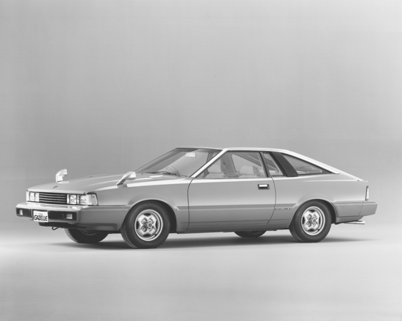 Nissan Gazelle Hatchback Turbo XE-II