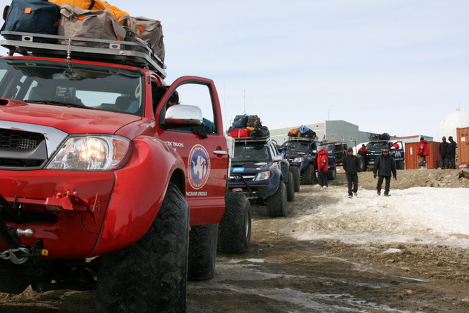 Toyota Hilux reaches the South Pole Toyota Hilux reaches the South Pole