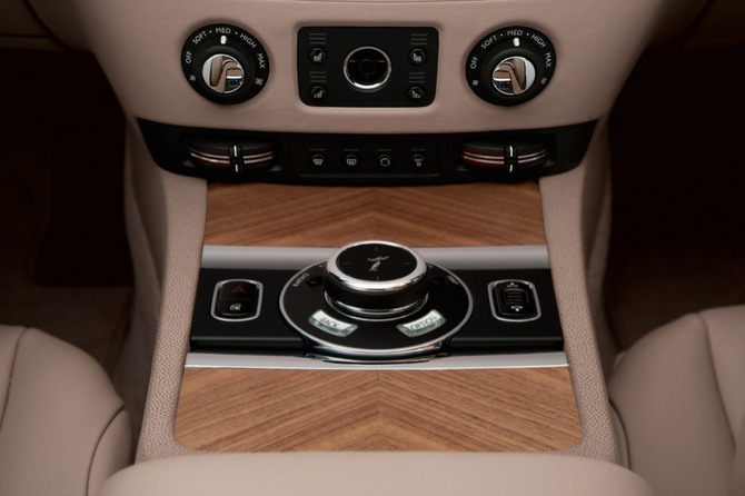 Rolls-Royce Wraith Rolls-Royce Wraith