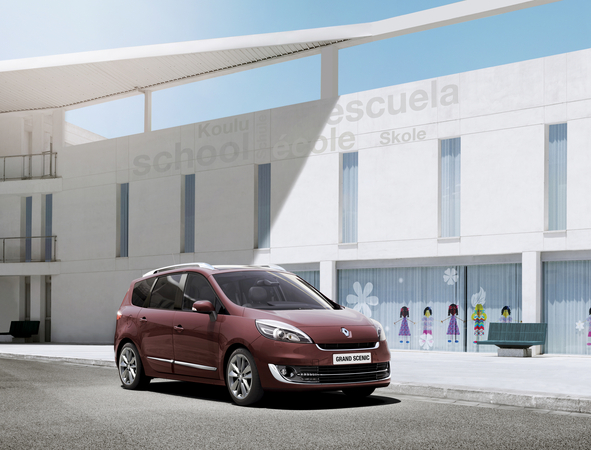 Renault Upgrades Scenic, Leguna and Megane for 2013 Renault Upgrades Scenic, Leguna and Megane for 2013