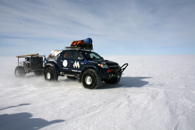 Toyota Hilux reaches the South Pole Toyota Hilux reaches the South Pole