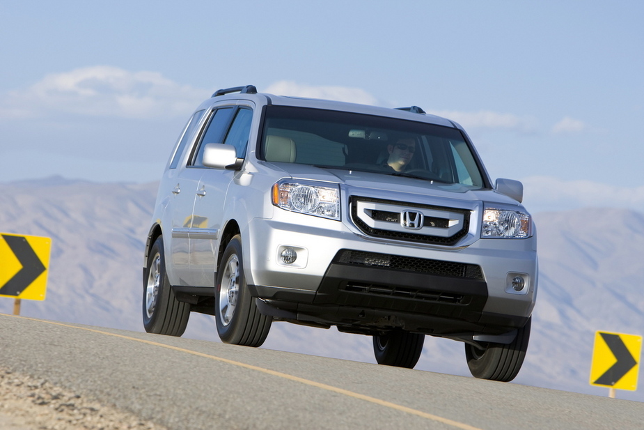 Honda Honda Pilot Touring 4WD 5-Spd AT