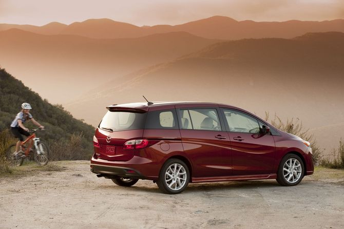 Mazda brings all-new Mazda5 and Shinari Concept to LA Mazda brings all-new Mazda5 and Shinari Concept to LA