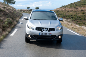 Nissan Qashqai 2.0 4x2 Visia (10)