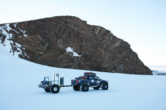 Toyota Hilux reaches the South Pole Toyota Hilux reaches the South Pole