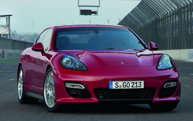 Porsche Panamera GTS