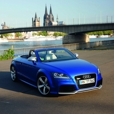 Audi TT RS Roadster 2.5 TFSI quattro S tronic