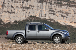 Nissan Navara 2.5 dCi 4x4 3,5T Double Cab XE