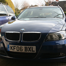 BMW 320d Touring Automatic