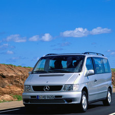 Mercedes-Benz V 230 AT