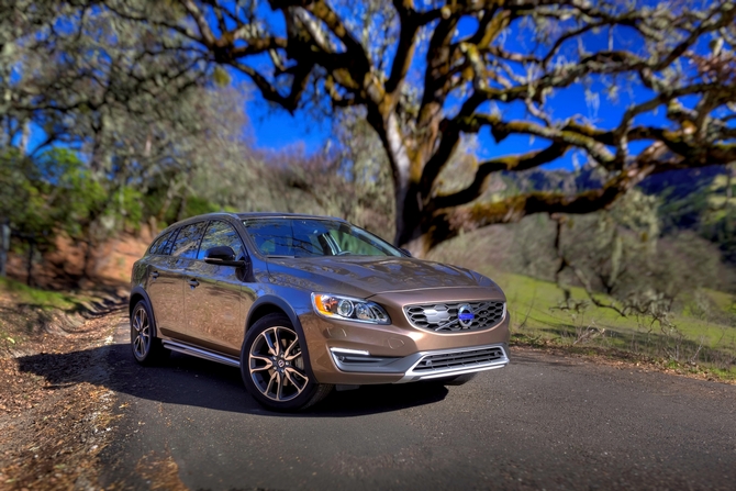 Volvo V60 Cross Country T5 AWD Summum Geartronic