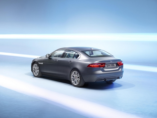 Jaguar XE Jaguar XE