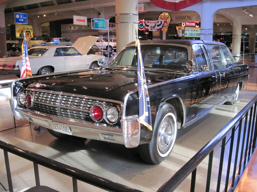 Lincoln Continental Convertible JFK