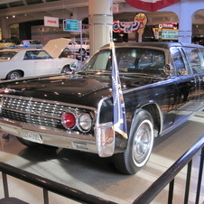 Lincoln Continental Convertible JFK