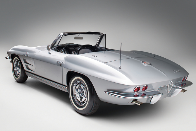 Chevrolet Corvette Sting Ray 327