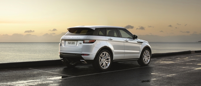 The new Range Rover Evoque receives a new range of the new Ingenium family of engines The new Range Rover Evoque receives a new range of the new Ingenium family of engines