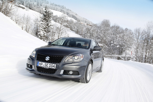 Suzuki Kizashi Sport SLS AWD