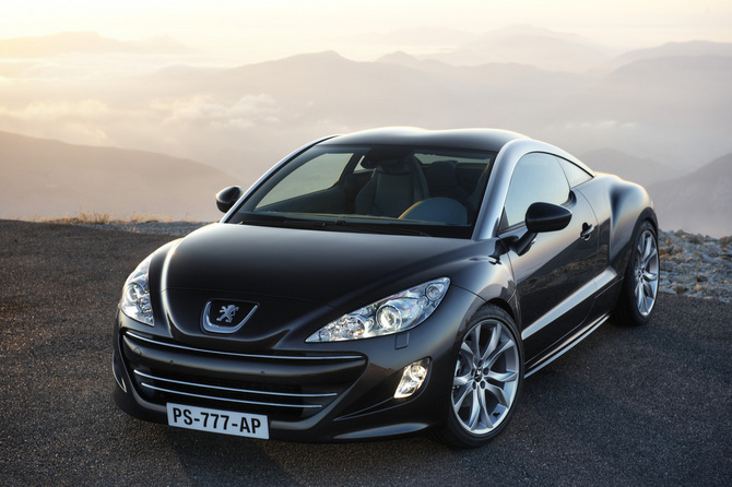 Peugeot RCZ 1.6 l THP 156