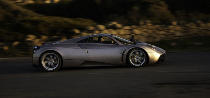 Pagani unveils the Huayra Pagani unveils the Huayra