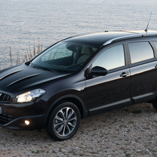 Nissan Qashqai+2 2.0 4x4 Tekna Premium 17'' CVT (10)