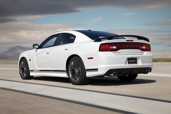 SRT Charger SRT8 392