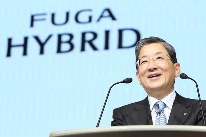 Nissan launches Fuga Hybrid Nissan launches Fuga Hybrid