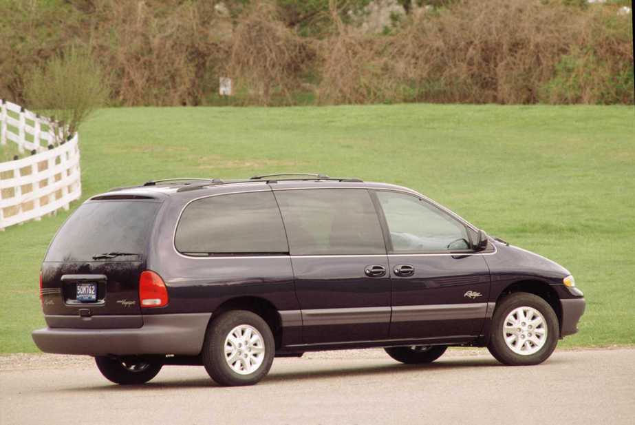 Plymouth Grand Voyager Rallye