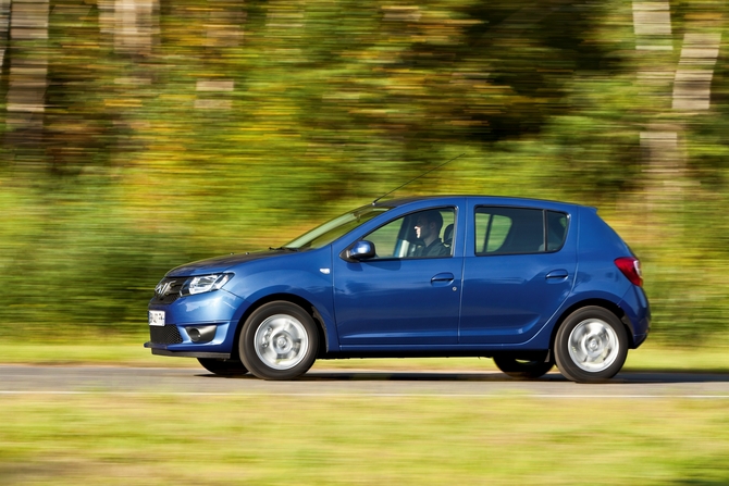 Dacia bringt neue Logan und Sandero nach Paris