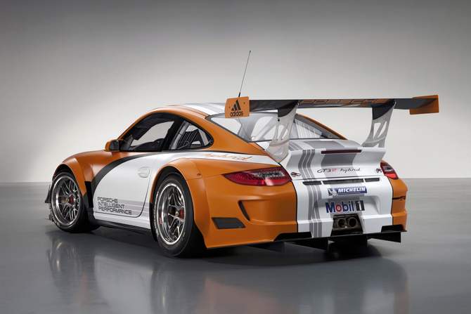 Porsche bring more efficient 911 GT3 R Hybrid to Nürburgring Porsche bring more efficient 911 GT3 R Hybrid to Nürburgring