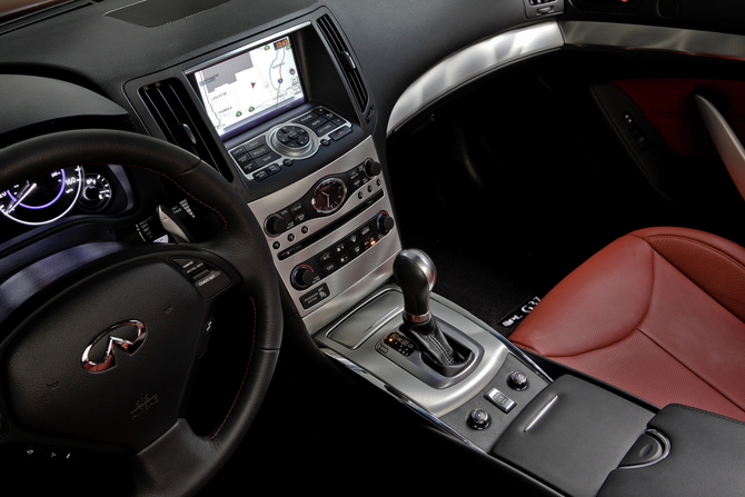 Infiniti IPL G Convertible Adds 343hp of Open-Top Cruising to Infiniti Line Infiniti IPL G Convertible Adds 343hp of Open-Top Cruising to Infiniti Line