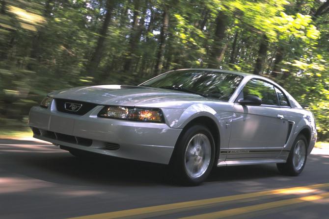 Ford Mustang V6