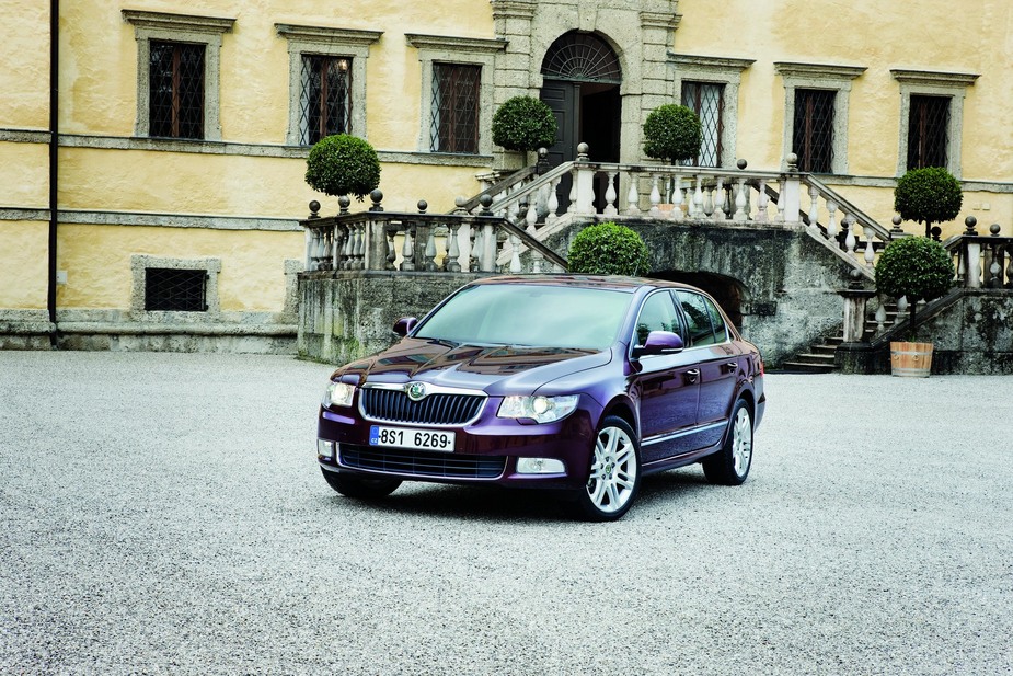 Skoda Superb 2.0I TDI CR 140hp DSG Comfort
