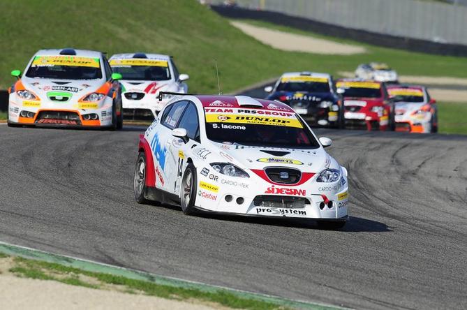 SEAT Sport gives outlook on 2011 season SEAT Sport gives outlook on 2011 season