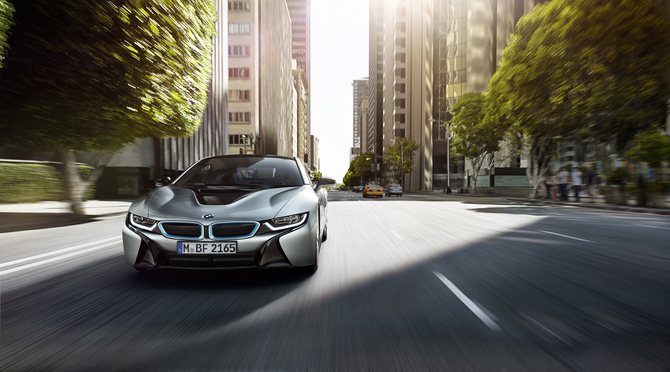 Der BMW i8 Der BMW i8