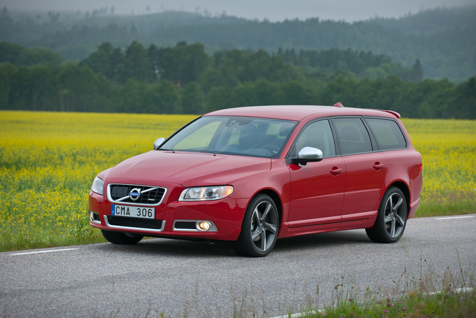 Volvo V70 T4 R-Design Powershift Geartronic