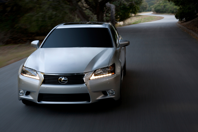 New Lexus GS Shows Off New Styling