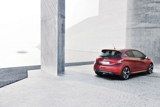 Peugeot 208 GTi Concept