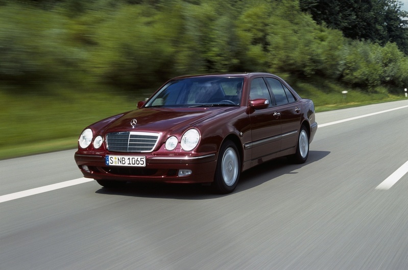 Mercedes-Benz E 500 4MATIC