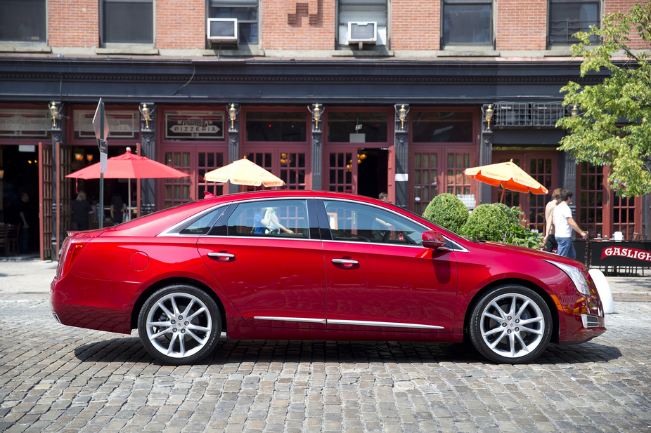 Cadillac XTS Gen.1