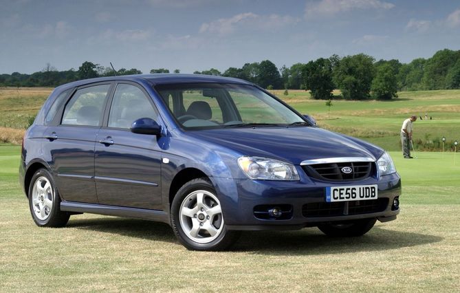 Kia Cerato 1.6 Hatchback